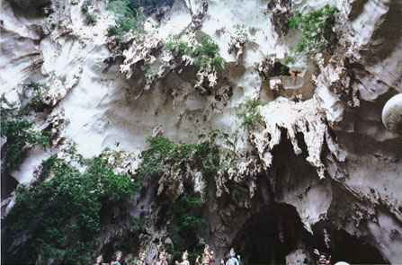 Kuala Lumpur batu ceiling